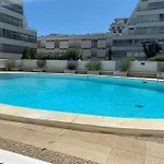 Port Et Centre Climatisation Piscine Au Sein De La Port 아파트 *