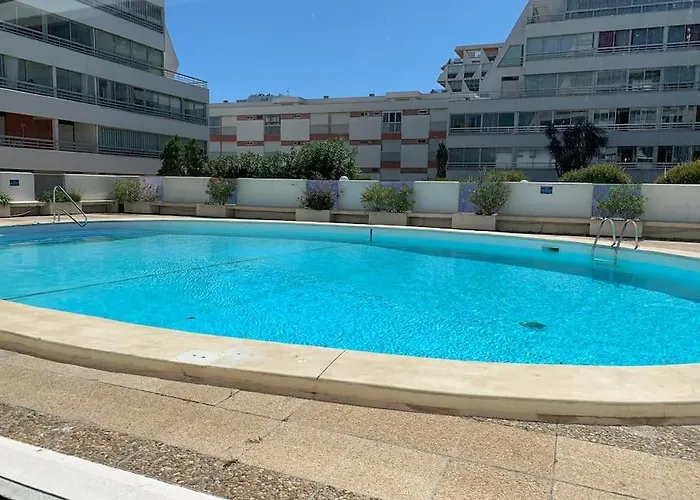 Port Et Centre Climatisation Piscine Au Sein De La Port Διαμέρισμα *